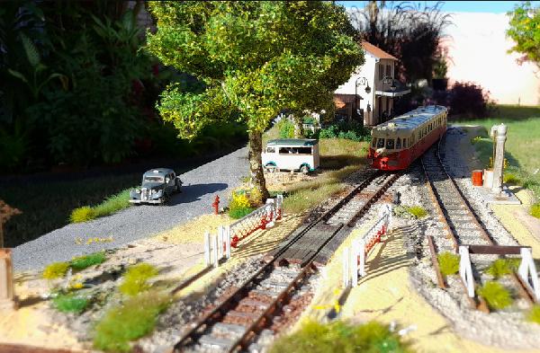 Un peu d'ombre sous les platanes : module en HO de Guillaume P/Guadeloupe